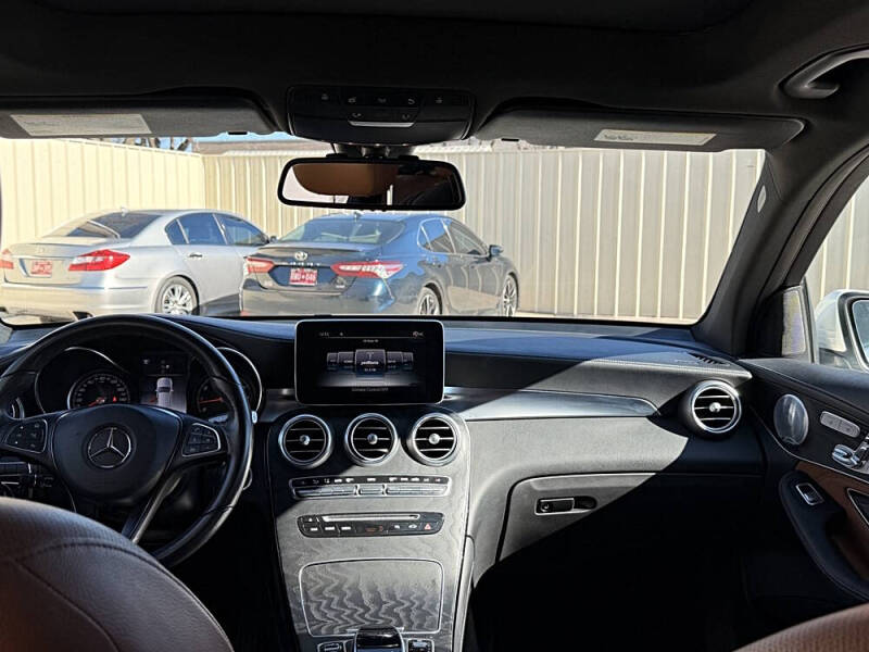 2018 Mercedes-Benz GLC GLC 300