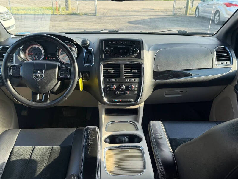 2017 Dodge Grand Caravan SXT