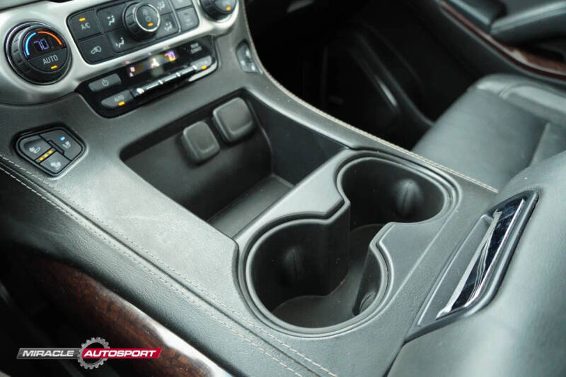 2017 GMC Yukon XL SLT