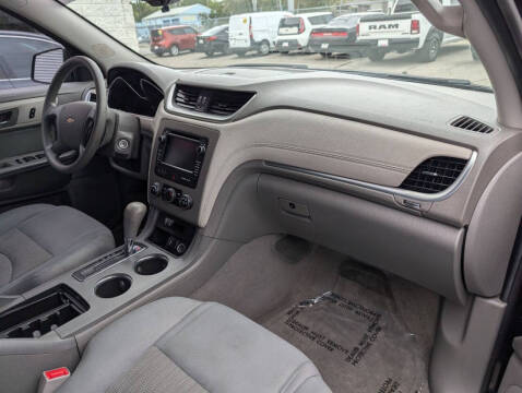 2017 Chevrolet Traverse LS