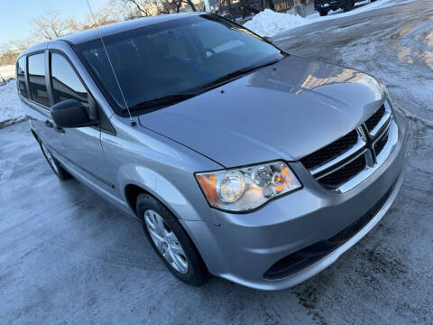 2016 Dodge Grand Caravan for sale at Supreme Auto Gallery LLC in Kansas City MO