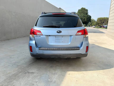 2012 Subaru Outback 2.5i Premium