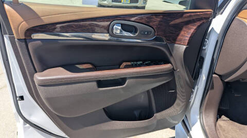 2017 Buick Enclave Leather