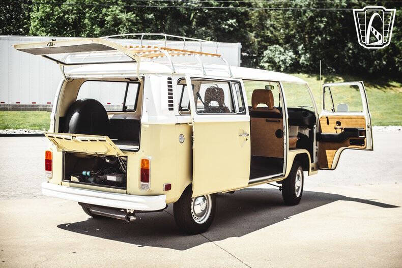 1975 Volkswagen Bus