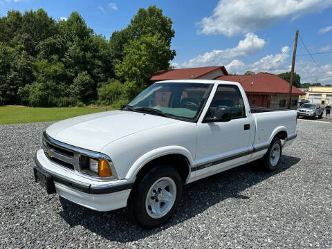 1996 Chevrolet S-10 for sale at Auto Sports in Hickory NC