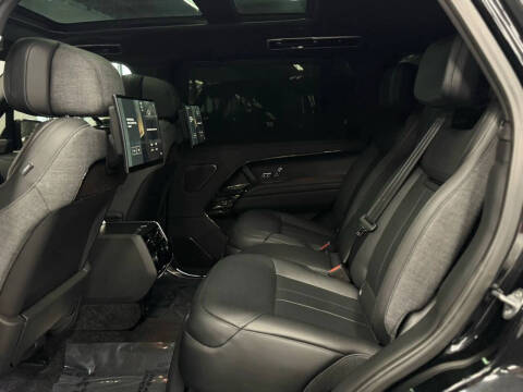 2023 Land Rover Range Rover P530 SV LWB