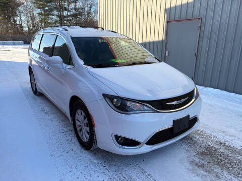 2019 Chrysler Pacifica Touring L
