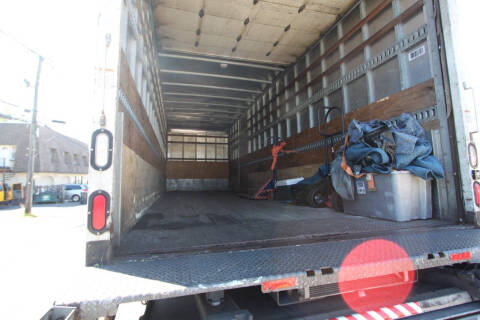 2015 Freightliner M2 106