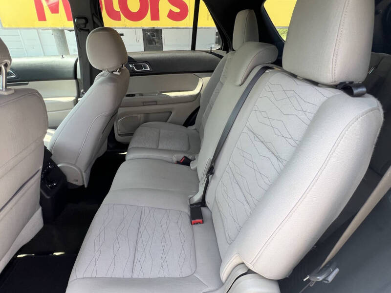 2014 Ford Explorer