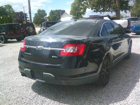 2011 Ford Taurus SEL