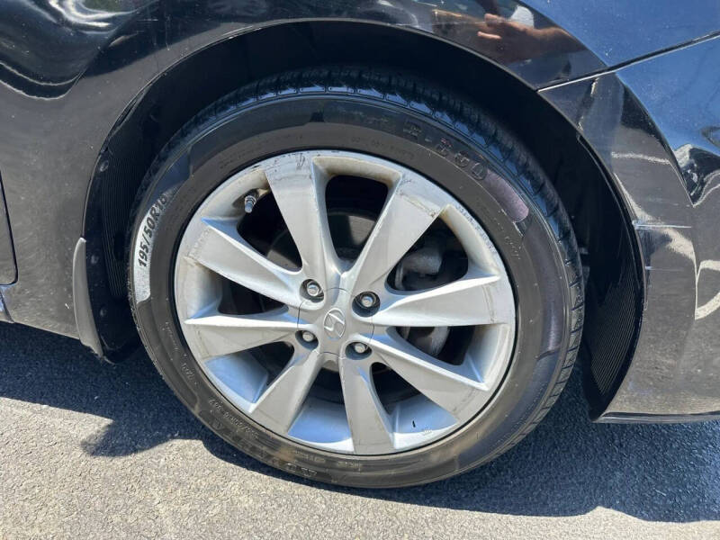 2013 Hyundai Accent SE