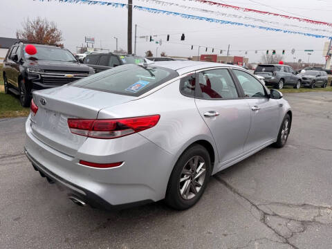 2019 Kia Optima LX