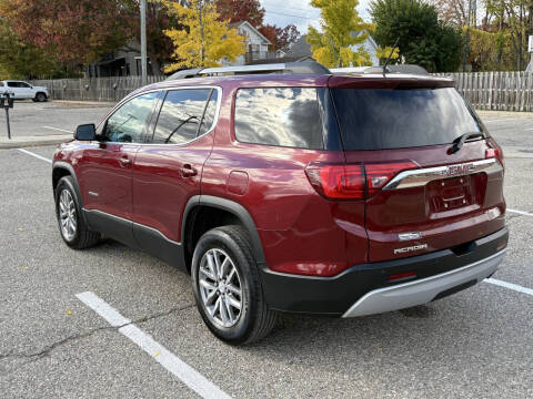 2017 GMC Acadia SLE-2