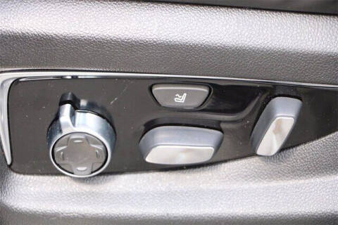 2020 Cadillac Escalade Platinum