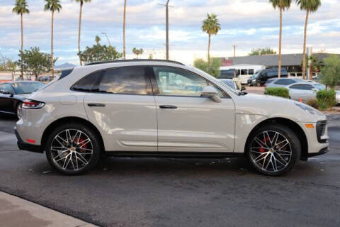 2023 Porsche Macan S