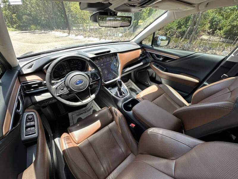 2024 Subaru Outback Touring XT