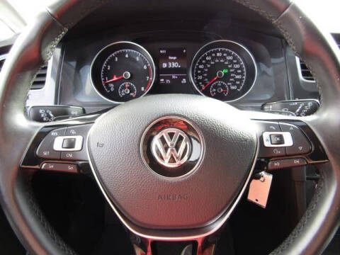 2018 Volkswagen Golf SportWagen