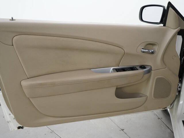 2011 Chrysler 200 Touring