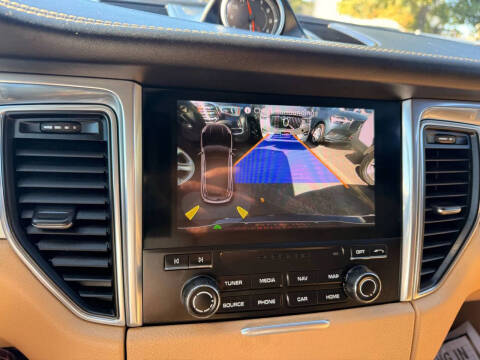 2017 Porsche Macan GTS