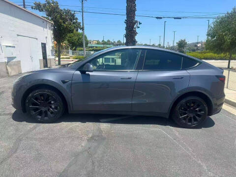 2023 Tesla Model Y Long Range