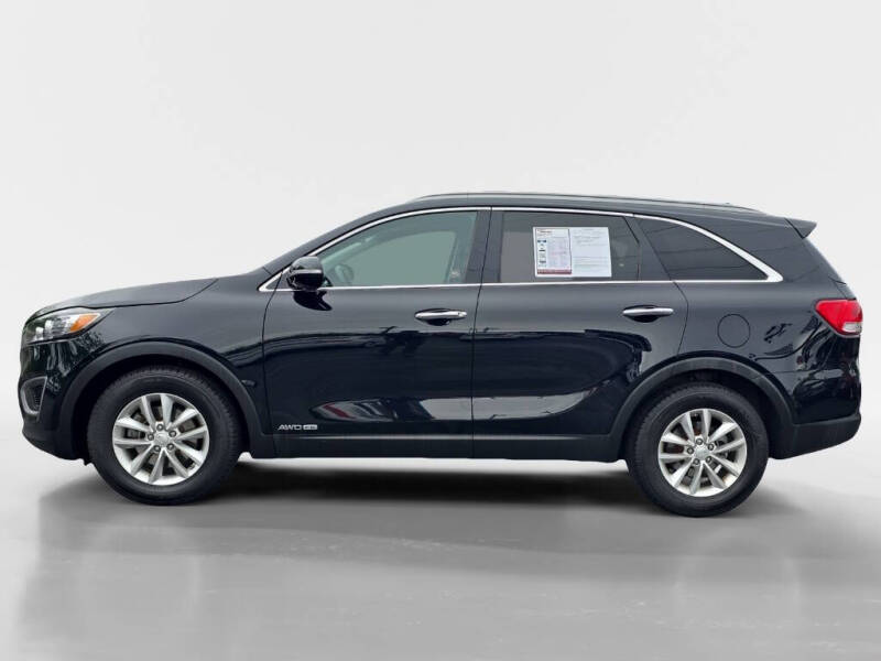 Used 2017 Kia Sorento LX with VIN 5XYPGDA57HG209849 for sale in Louisville, TN