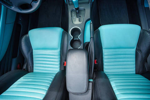 2002 Ford Thunderbird Deluxe