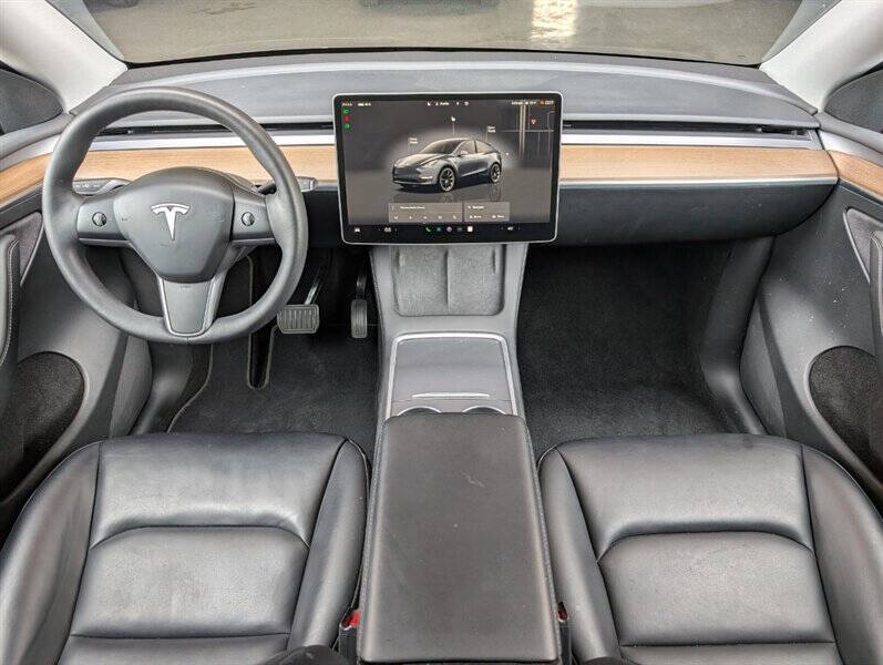 2023 Tesla Model Y Long Range