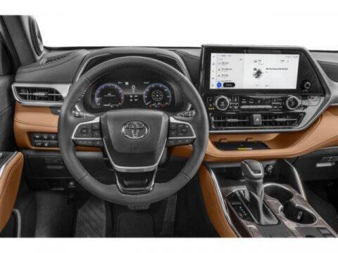 2024 Toyota Highlander