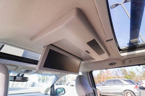 2015 Toyota Sienna Limited Premium 7-Passenger