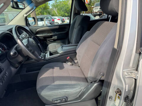 2012 Nissan Armada SV