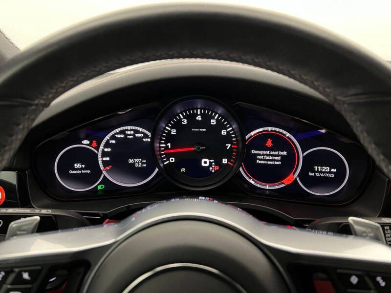 2023 Porsche Cayenne Coupe Platinum Edition