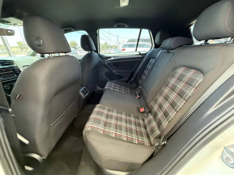 2018 Volkswagen Golf GTI