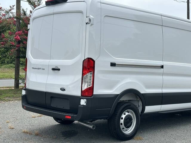 2025 Ford Transit 250