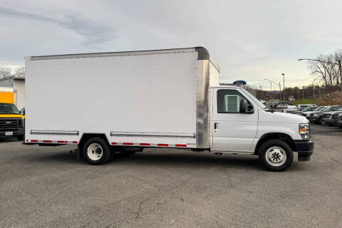 2024 Ford E-Series E-350 SD