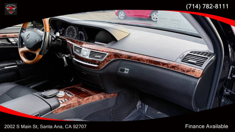 2010 Mercedes-Benz S-Class S 550