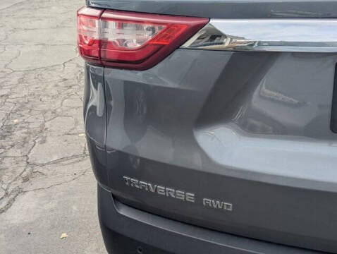 2018 Chevrolet Traverse LT Cloth