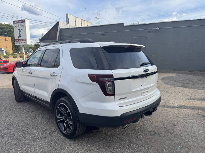 2014 Ford Explorer Sport