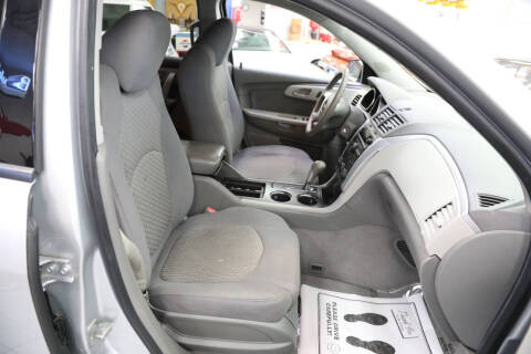 2012 Chevrolet Traverse LS