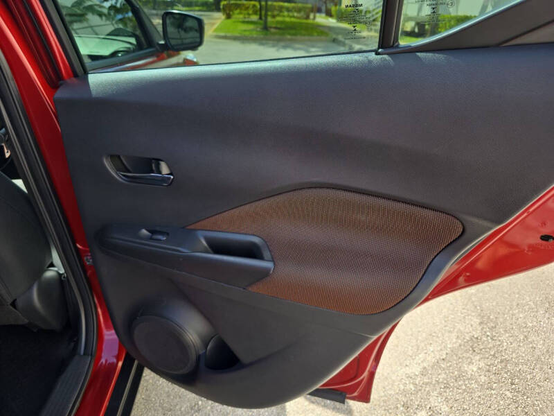 2018 Nissan Kicks SR