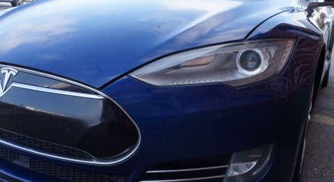 2016 Tesla Model S 90D