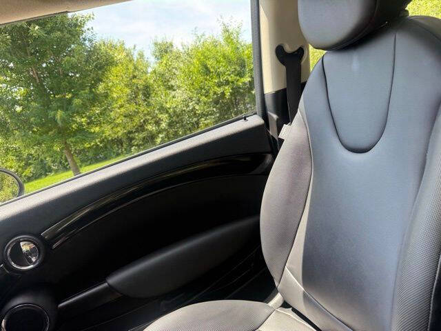 2012 MINI Cooper Hardtop