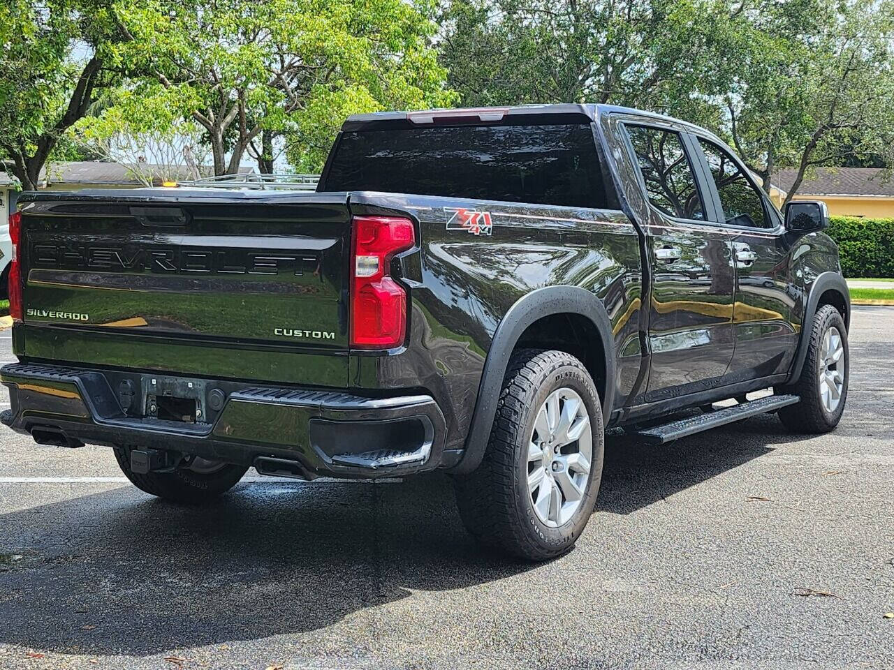 2019 CHEVROLET Silverado Pickup - $29,995