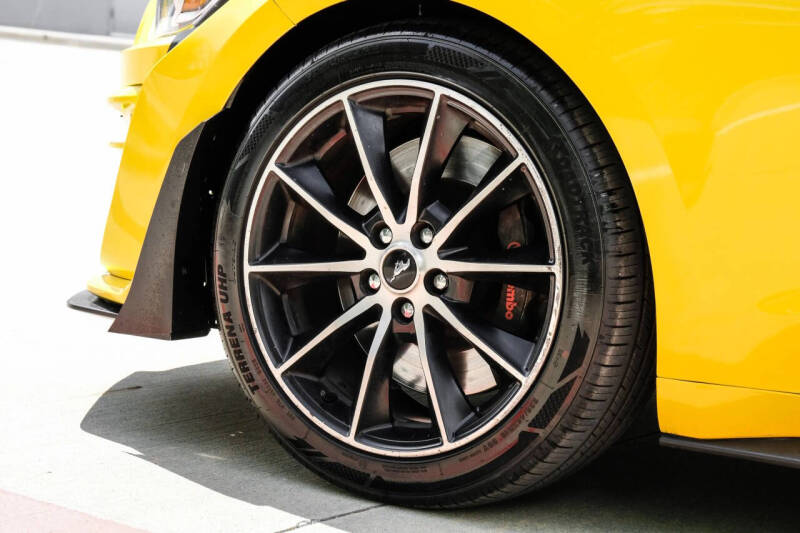2017 Ford Mustang