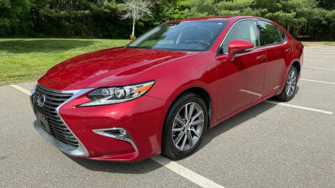 2018 Lexus ES 300h