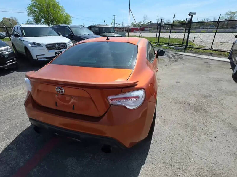 2013 Scion FR-S