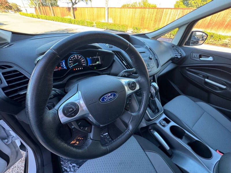 2017 Ford C-MAX Energi SE