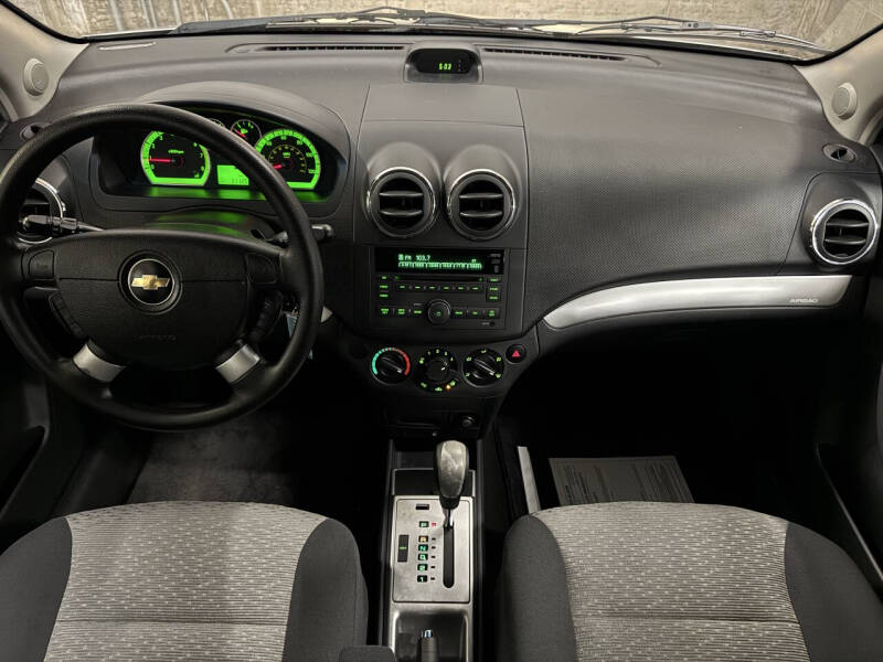 2011 Chevrolet Aveo Aveo5 LT