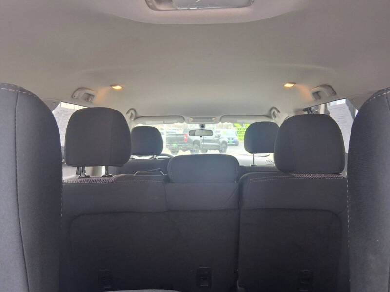 2019 Nissan Pathfinder S