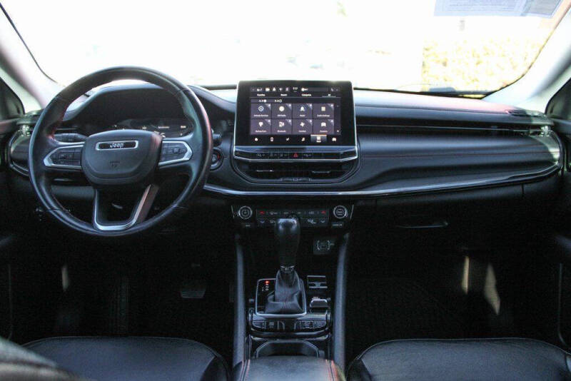 2022 Jeep Compass Trailhawk