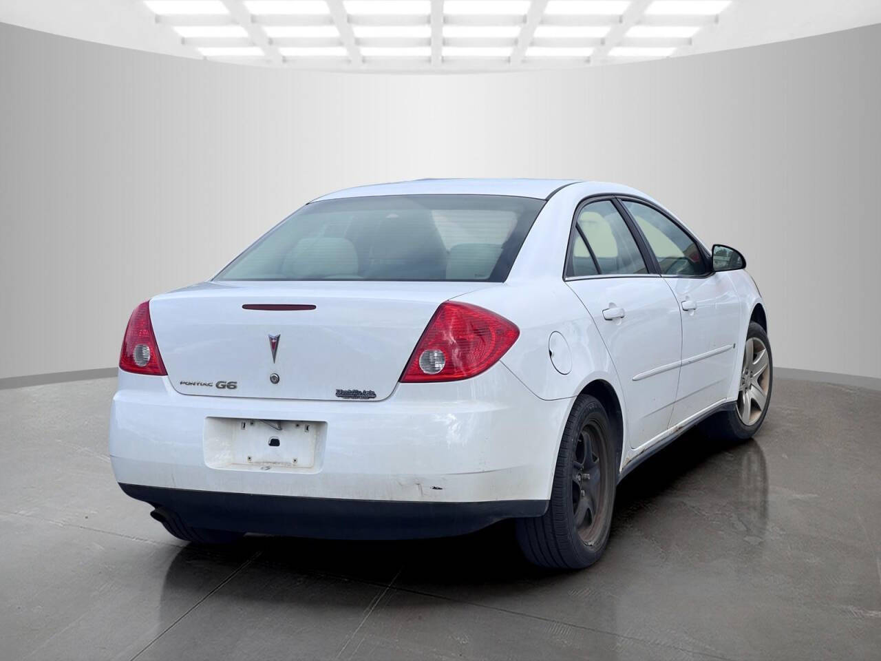 2009 Pontiac G6 for sale at Used Cars Toledo in Oregon, OH